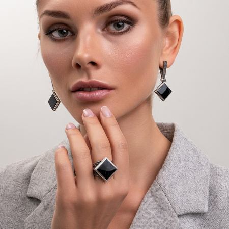 Серебряное кольцо «Полуночный Лес» с ониксом