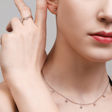 Серьги из серебра с искусственно выращенными бриллиантами