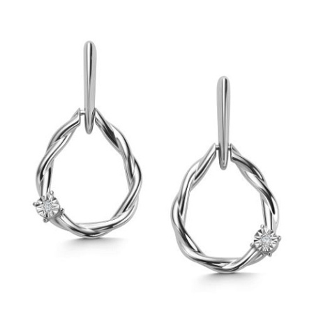 Серебряные серьги с бриллиантом