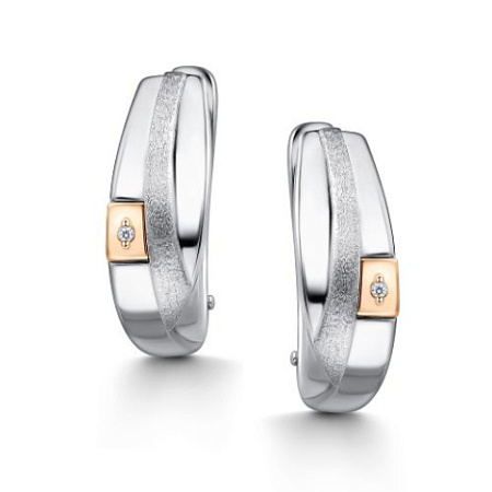 Серебряные серьги с бриллиантами