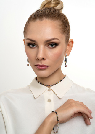 Серьги из серебра с гранатом