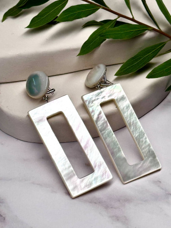 Серебряные серьги с перламутром