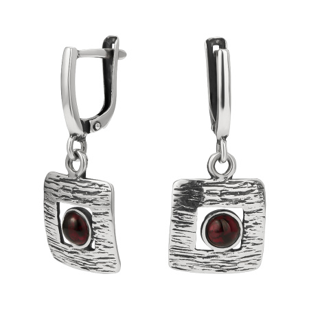 Серьги из серебра с гранатом
