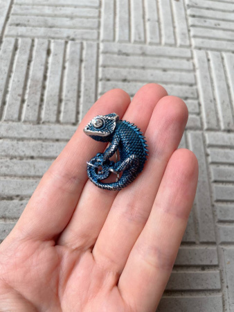 Брошь из серебра «Хамелеон»