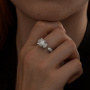 Серебряное кольцо с фианитами