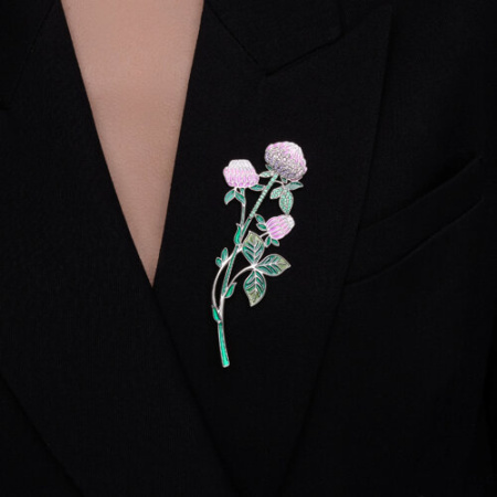 Брошь из серебра с фианитами и эмалью «Цветок»