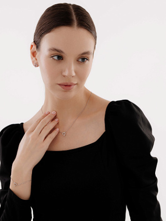 Подвеска из серебра с фианитами «Сердце»