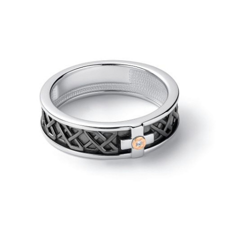 Серебряное кольцо с бриллиантом