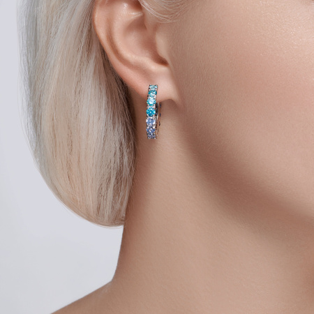 Серебряные серьги с фианитами