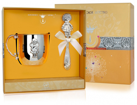 Серебряный набор «Девочка» кружка и погремушка