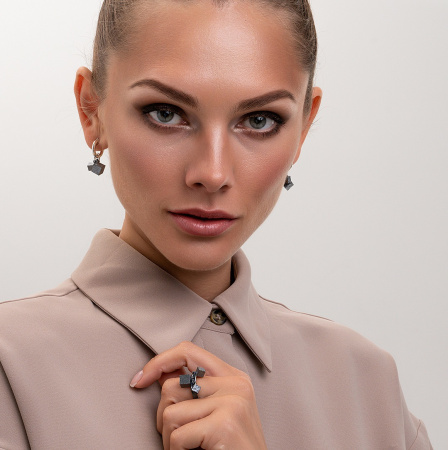 Кольцо из серебра «Кубики»