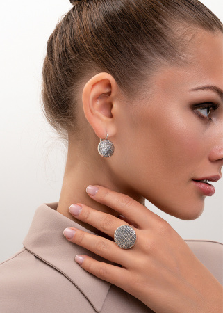 Кольцо из серебра