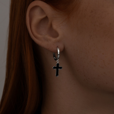 Серьга из серебра с эмалью