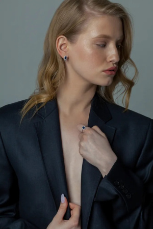 Серьги из серебра с сапфиром и фианитами