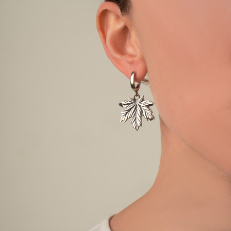 Серьги из серебра «Клен»