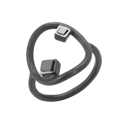 Серебряное кольцо с гематитом «Круг»