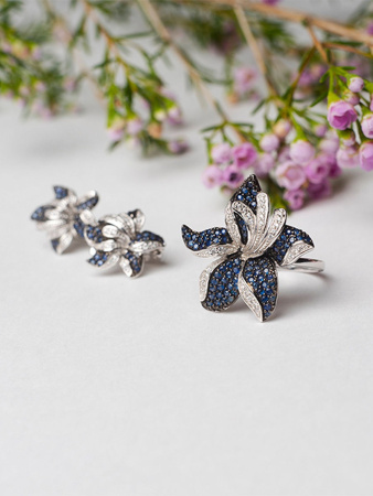 Серебряное кольцо с натуральным сапфиром