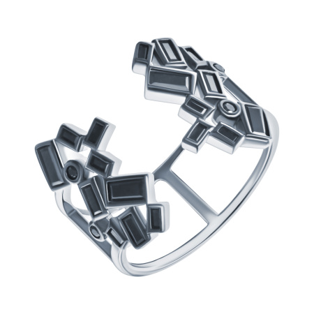 Кольцо из серебра со шпинелью