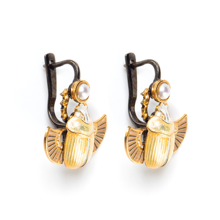 Серебряные серьги «Скарабеи»