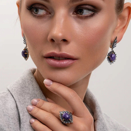 Серьги из серебра с чароитом