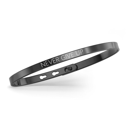 Серебряный браслет «Never give up»