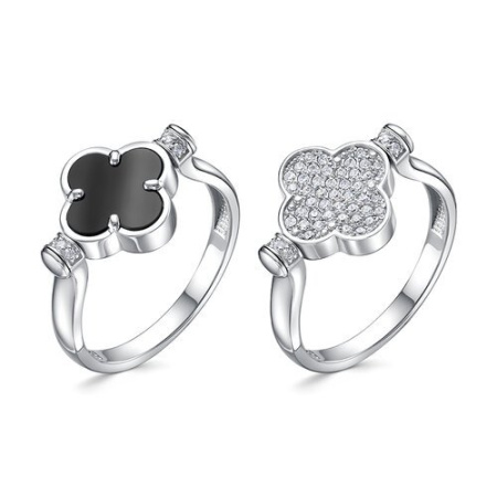 Кольцо из серебра с ониксом и фианитами