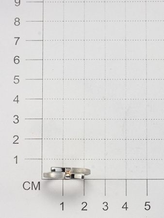 Кольцо из серебра с бриллиантом