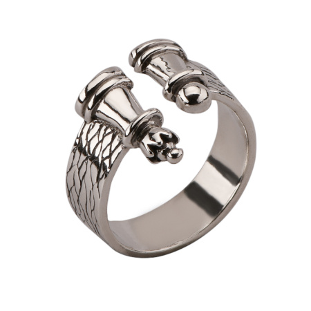 Серебряное кольцо