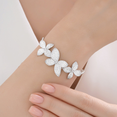 Браслет из серебра с фианитами «Цветы»