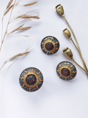 Серьги серебряные с черным перламутром и бриллиантами