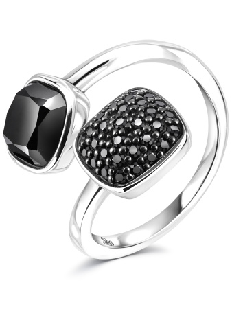 Серебряное кольцо с черным ониксом и шпинелью