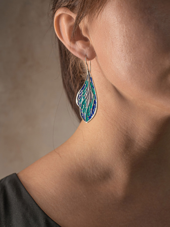 Серебряные серьги с эмалью