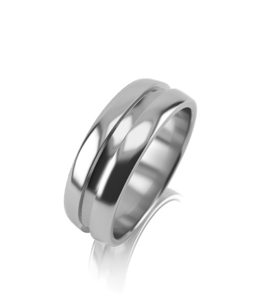 Обручальное кольцо из серебра