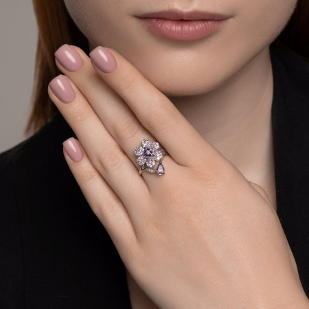 Кольцо из серебра с аметистом и фианитами «Цветок»