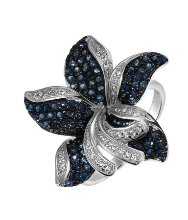 Серебряное кольцо с натуральным сапфиром