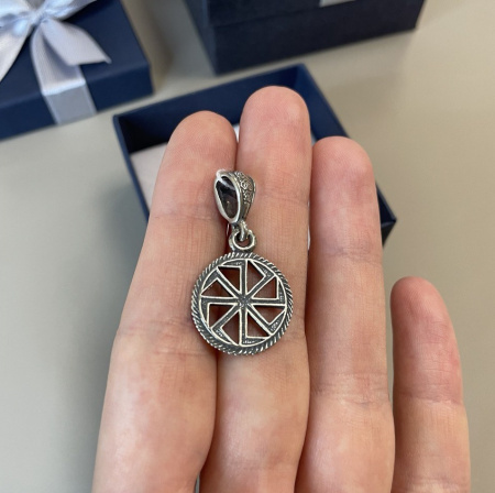 Серебряный оберег «Колядник»