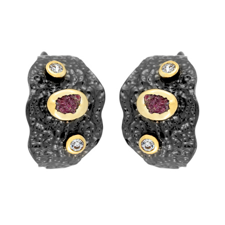 Серьги из серебра с фианитами и корундом