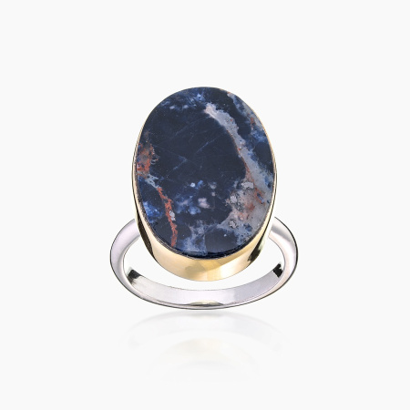 Кольцо из серебра с камнем содалит
