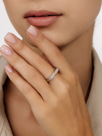 Кольцо из серебра с бриллиантом