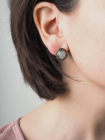 Серьги из серебра с нефритом