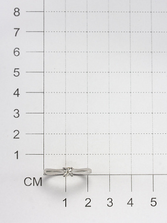 Кольцо из серебра с бриллиантом