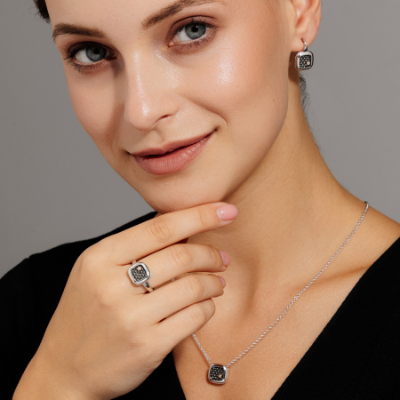 Серьги из серебра с бриллиантами