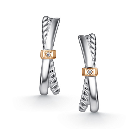 Серьги из серебра с бриллиантом