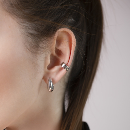 Серебряная моно серьга