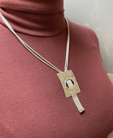 Колье из серебра (текстильное плетение)