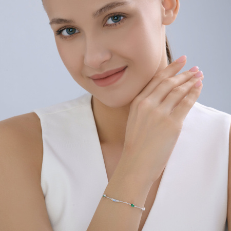 Браслет из серебра с фианитами