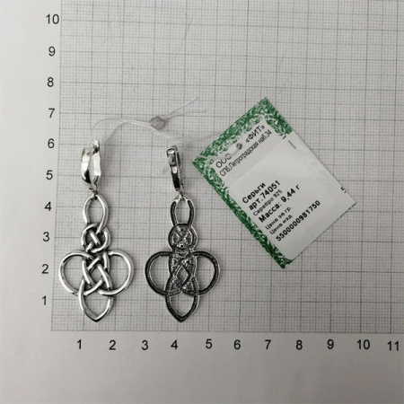 Серебряные серьги «Узел бесконечности»