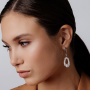 Серебряные серьги с бриллиантом