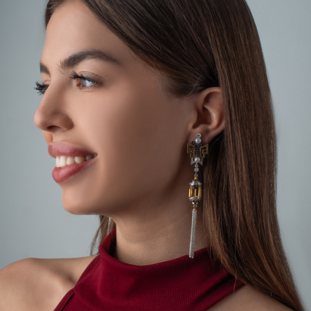 Серьги из серебра с жемчугом и фианитами «Фонарики»