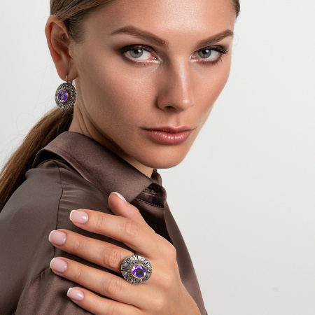 Серебряное кольцо с аметистом «Сумеречный покров»